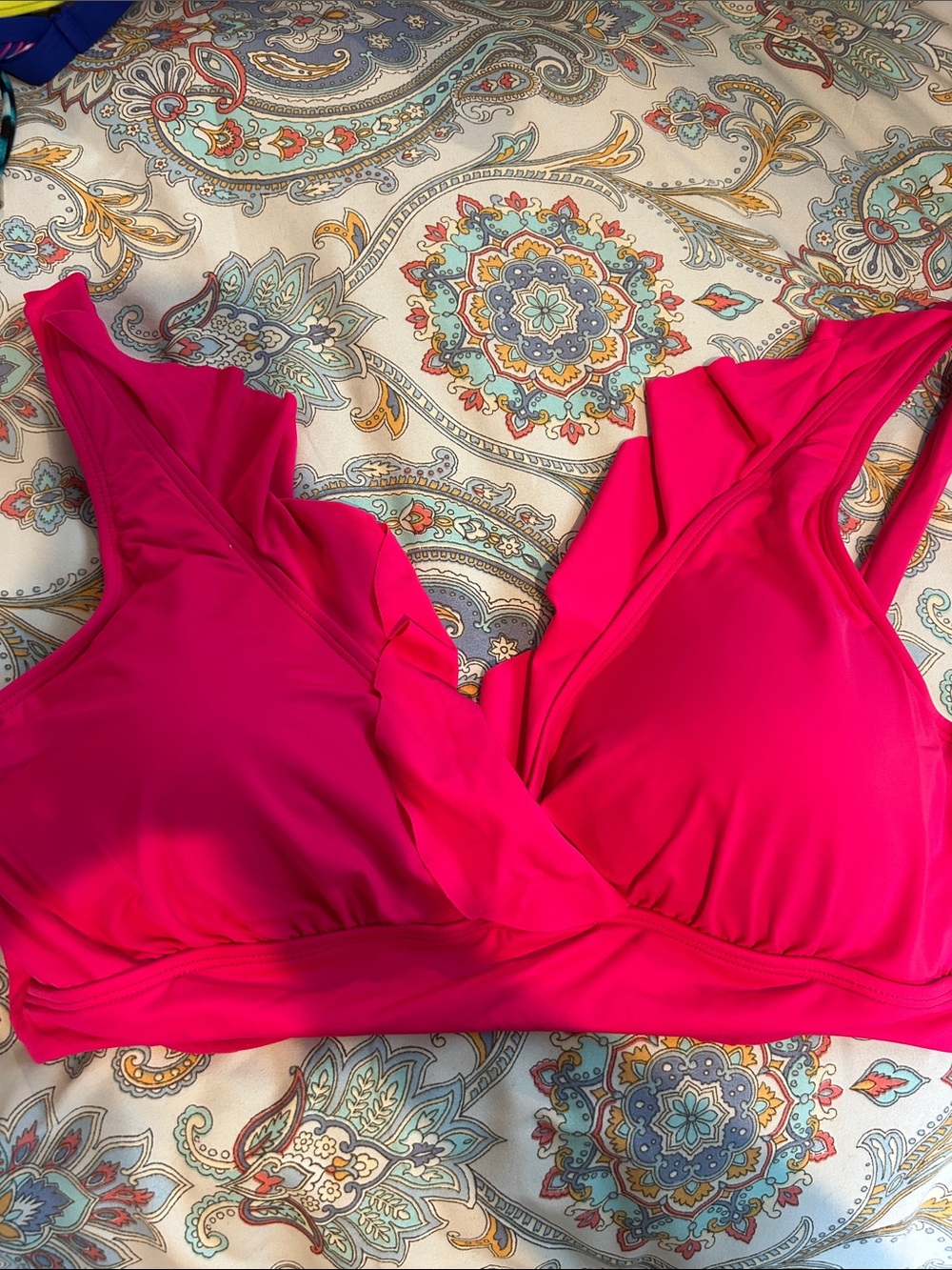 Women's Hot Pink Wrap-Front Bralette